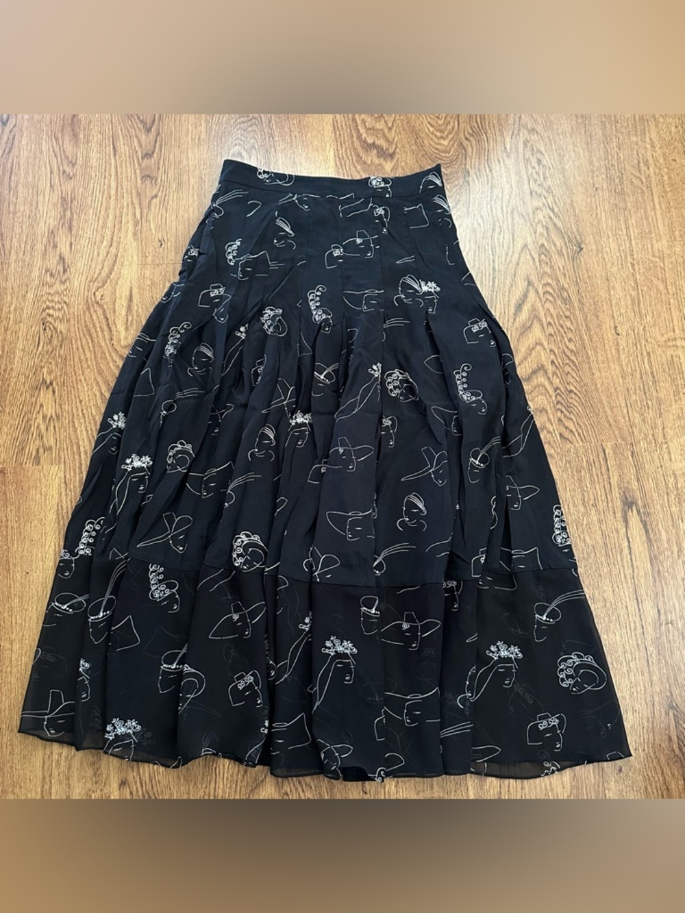 CO Collections Black Midi Skirt with White Line-Drawn Print NO SIZE lined